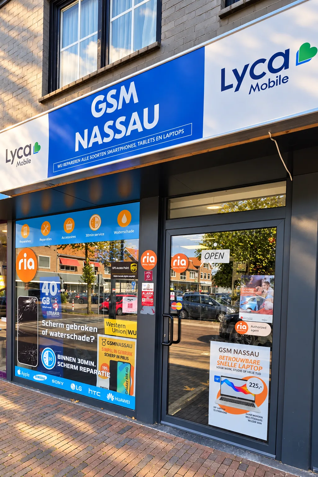 Winkelpand van GSM Nassau aan het Sint-Annaplein 16B in Baarle-Nassau